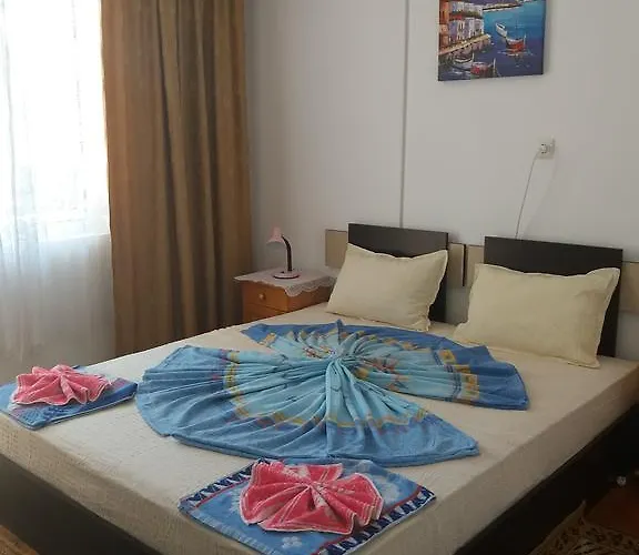 Apartman Primorsko Apartments *