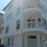 Primorsko Apartments Apartman Primorszko