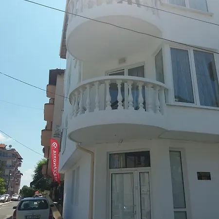 公寓 Primorsko Apartments 普里莫尔斯科