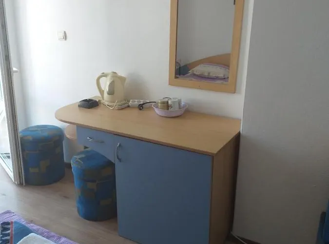 Apartment Primorsko Apartments Primorsko