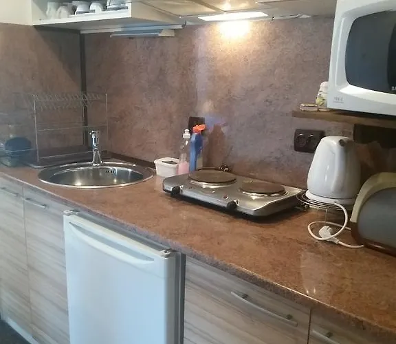 Primorsko Apartments פרימורסקו